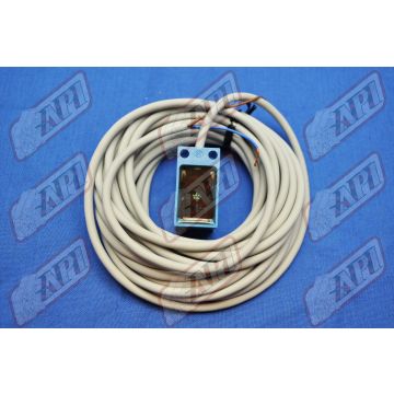 Proximity Switch FL2R-7K6S-L5
